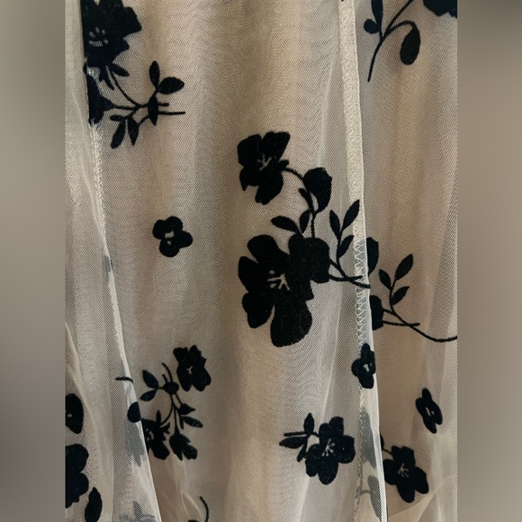 Chicwish Black and brown Floral Maxi Skirt - Picture 9 of 12